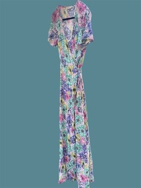 Lulu’s Wrap Maxi Dress in Multi-Color Vintage Floral NWT